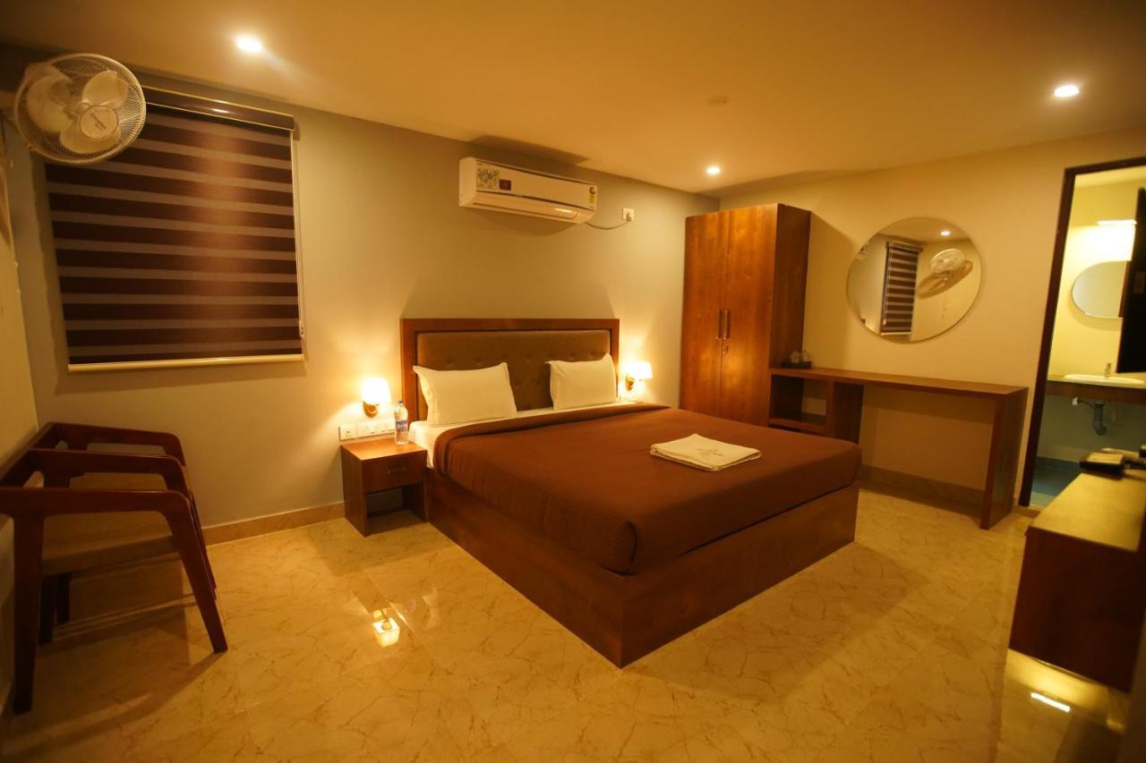 Hotel Psy Mettuppalaiyam  Bagian luar foto