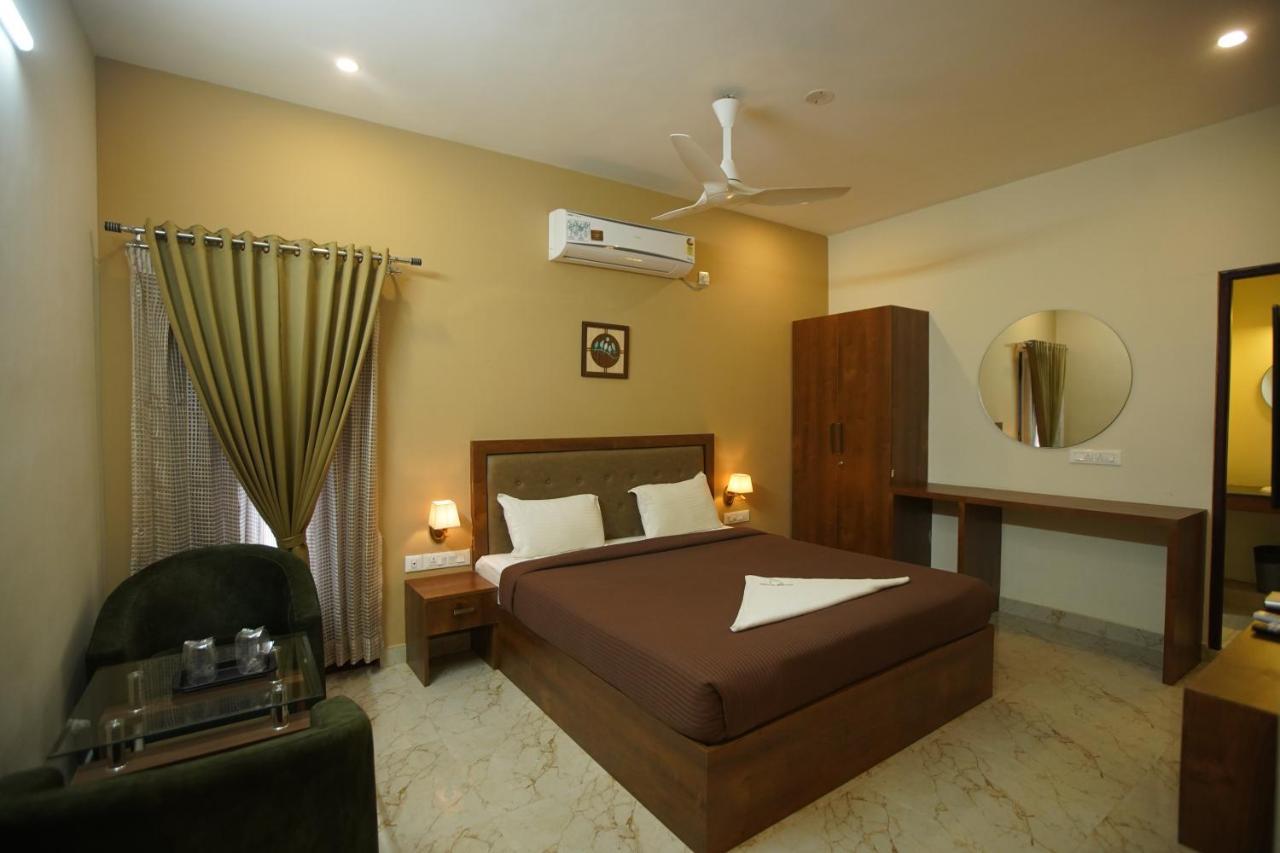 Hotel Psy Mettuppalaiyam  Bagian luar foto